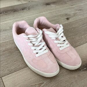 Reef Pink Suede Women's Sneakers
